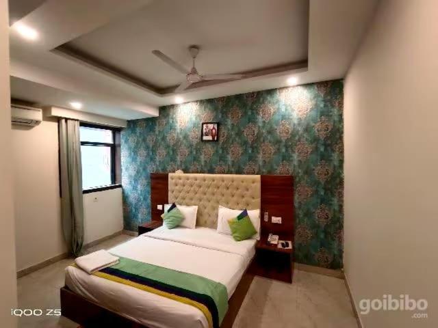 Hotel S R Plaza At Delhi Airport Neu-Delhi Exterior foto